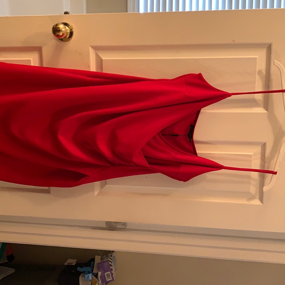 Cute little red date night dress